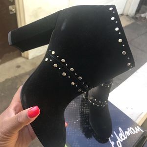 Sam Edelman ankle bootie
